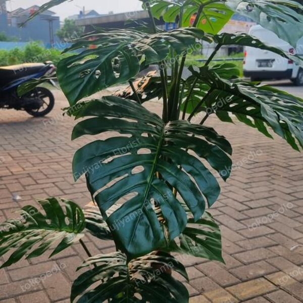 Sewa Pohon Tanaman Artificial Tangerang