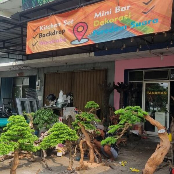 Bonsai Artifisial Orderan Kendal Kustom Model Chokkan gbr 1